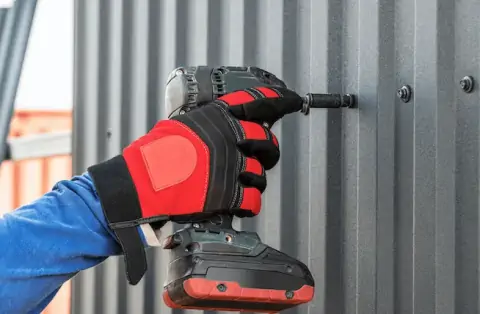 Travaux de zinguerie - Émancé